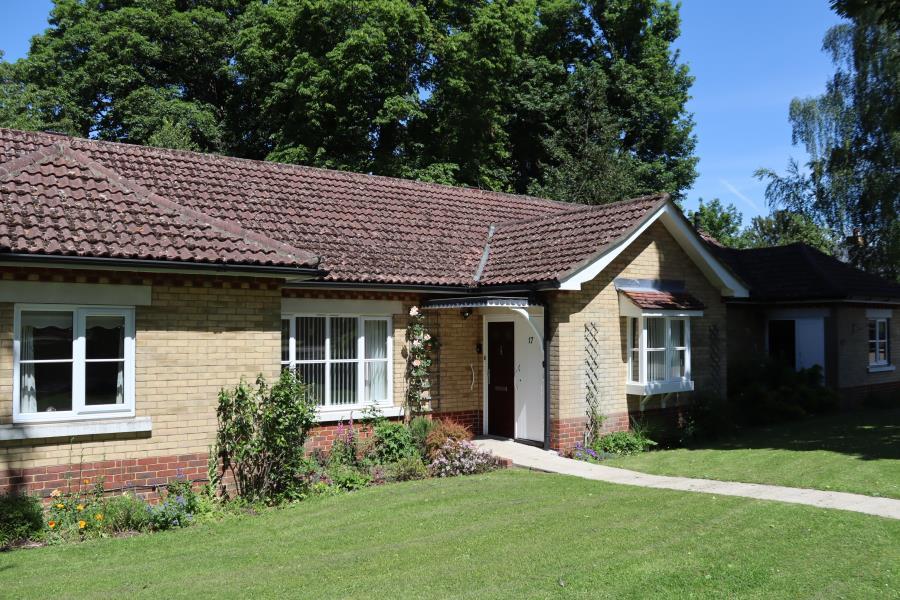Finch Green, Cedars Village, Chorleywood, Herts WD3 2 bed retirement property for sale £535,000