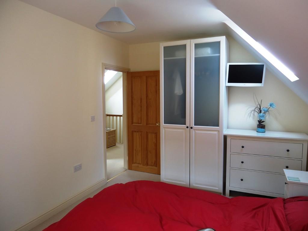 Towcester 3 bed mews to rent £995 pcm (£230 pw)