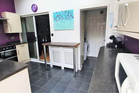 11 Hatherleigh Road, Exeter, EX2 9LG