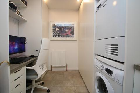 5 Bracken Dell, Rayleigh, SS6 8LP