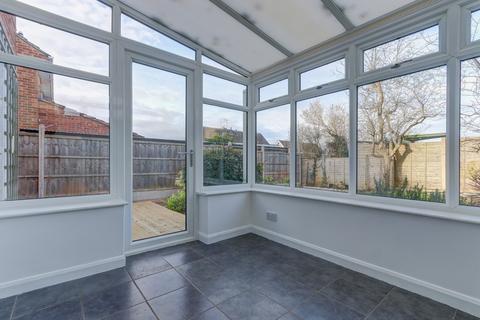 22 Augustine Avenue, Studley, B80 7JN