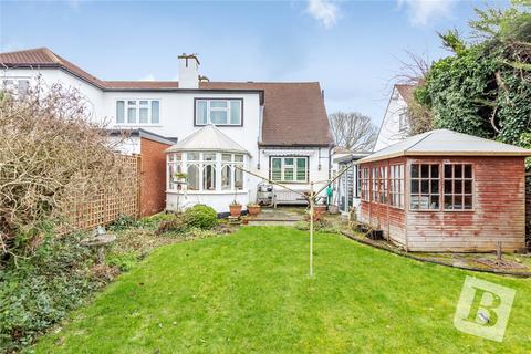 30 Meadow Way, Upminster, RM14 3AD