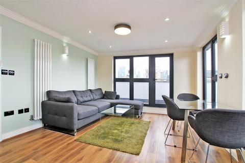 3 bedroom penthouse to rent, Tara Apartments, Commercial Road, Whitechapel, London