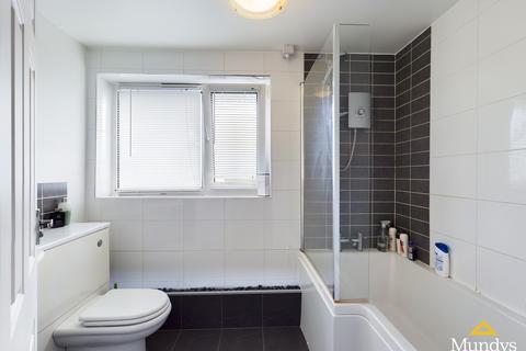3 Arras Close, Lincoln, LN1 3UE