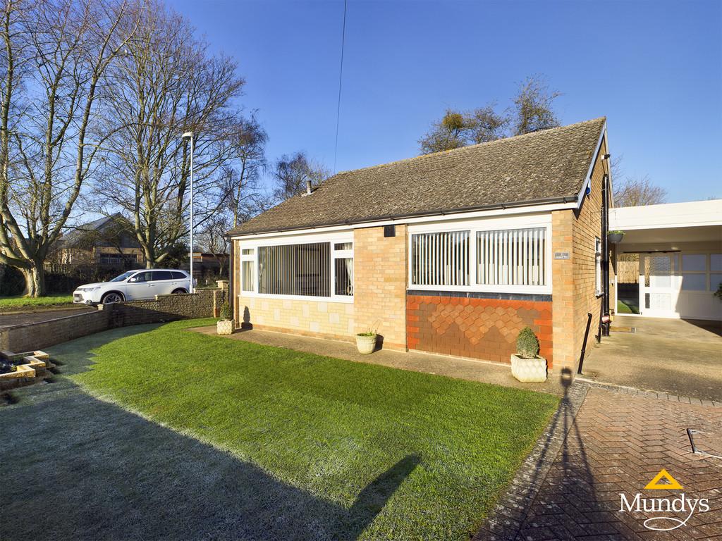 Orchard Way, Nettleham, Lincoln 3 bed detached bungalow £235,000