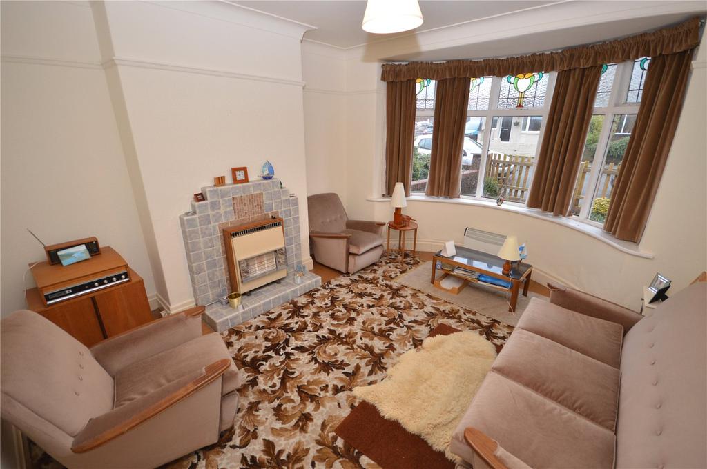 Hawthorn Road, Yeadon, Leeds 3 bed semidetached house £230,000
