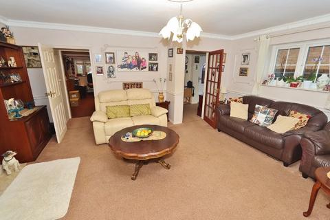 29 Oates Road, Romford, RM5 2DX