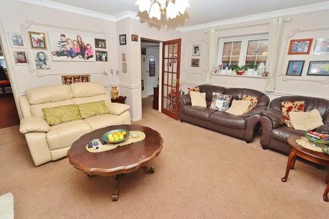 29 Oates Road, Romford, RM5 2DX