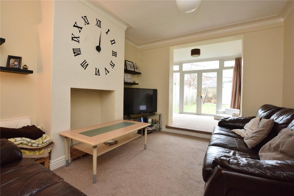 Allerton Grange Avenue, Leeds 3 bed semidetached house £295,000