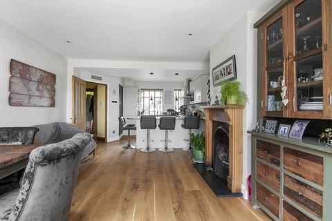 50 Ivy Chimneys, Epping, CM16 4EP