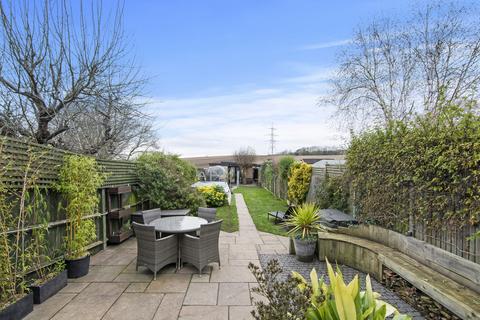 50 Ivy Chimneys, Epping, CM16 4EP