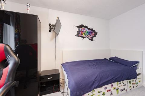 288 The Glen, Palacefields, Runcorn, WA7 2TF
