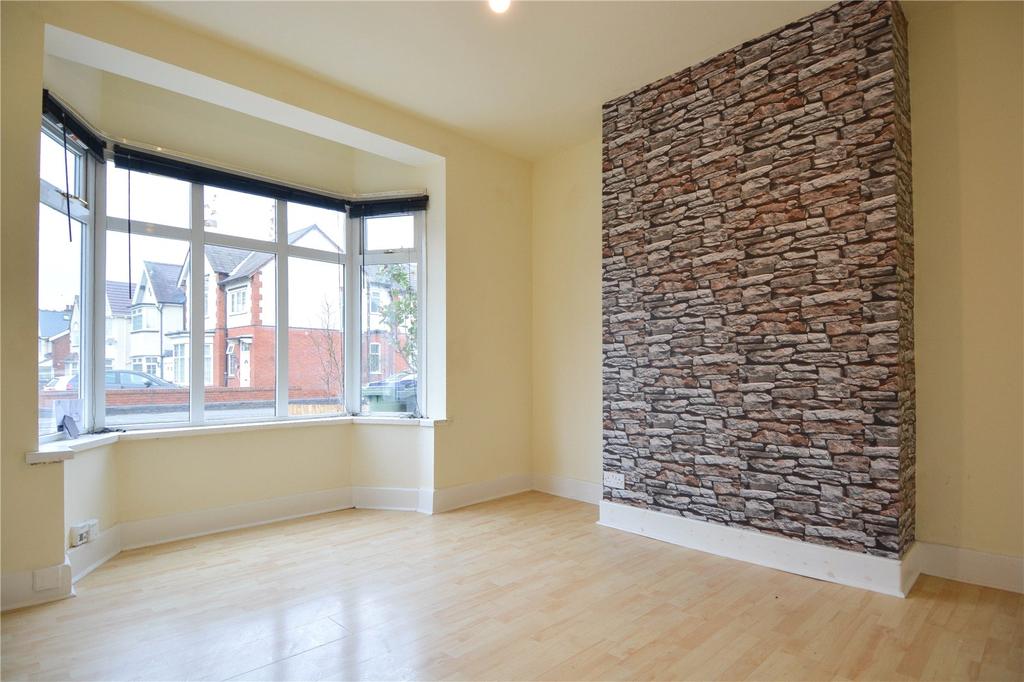 Holly Lane, Smethwick, B67 3 bed semidetached house £249,999