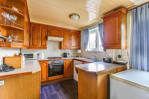 71 Ash Road, Westerham, TN16 1EJ