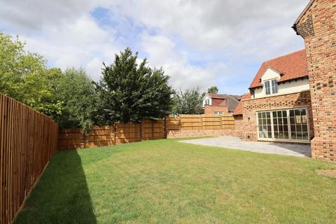 4 bedroom detached house for sale - 66a High Street, Clophill, Bedfordshire, MK45 4BE