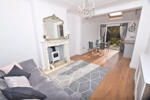11 Beech Avenue, Upton, Wirral, CH49 4NJ