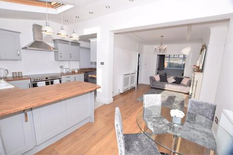 11 Beech Avenue, Upton, Wirral, CH49 4NJ