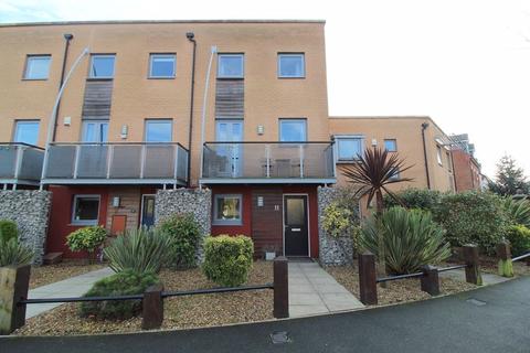 11 Lowestoft Drive, Liverpool, L19 2HD