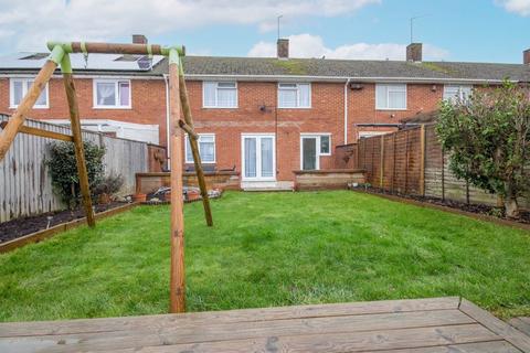 15 Atherfield Road, Southampton, SO16 9NN