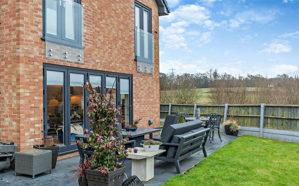 Garden Terrace