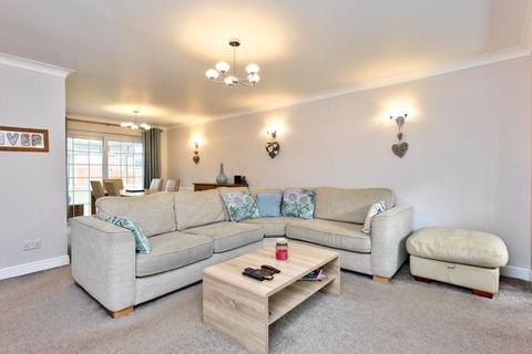 18 Caughley Close, Broseley, TF12 5SP