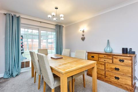 18 Caughley Close, Broseley, TF12 5SP