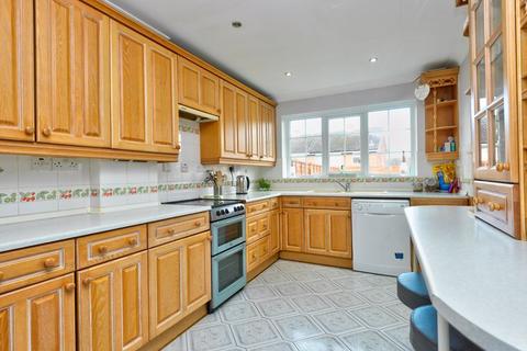 18 Caughley Close, Broseley, TF12 5SP