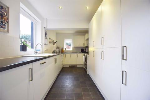 29 Swan Road, Gloucester, GL1 3BJ