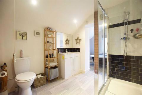 29 Swan Road, Gloucester, GL1 3BJ