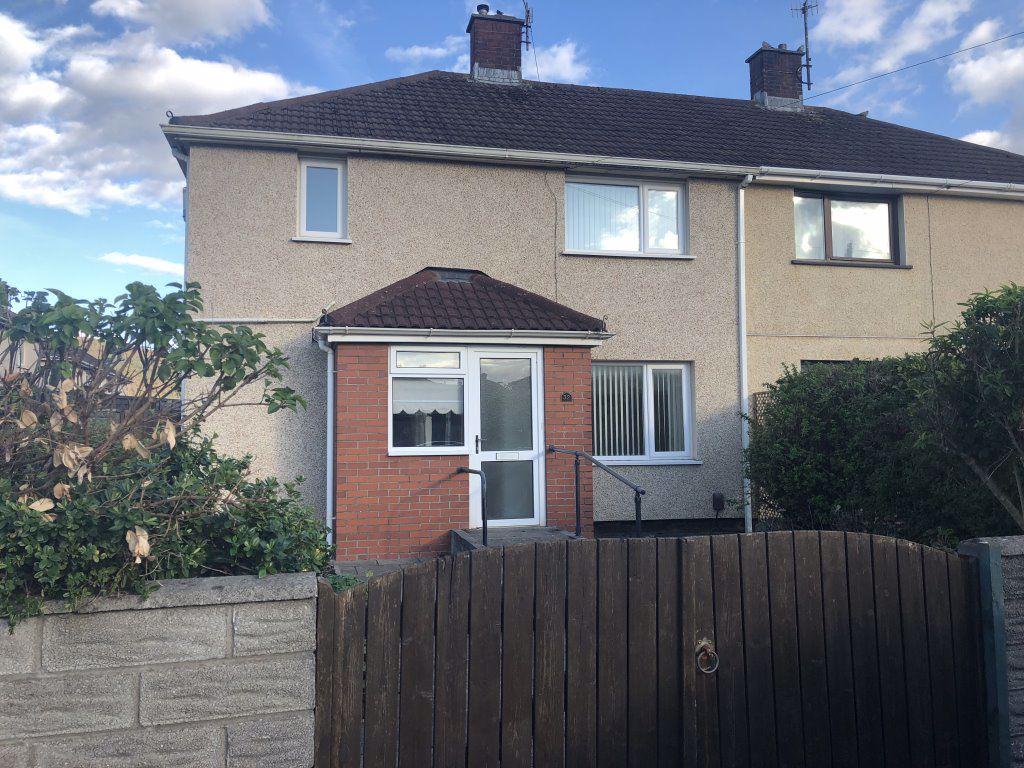 South Cross Road, Sandfields, Port Talbot,SA12 7LG 3 bed house £595