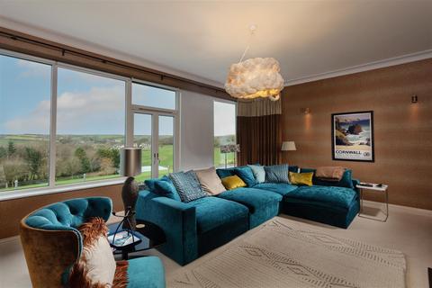 7 Bowood Park, Lanteglos, Camelford, PL32 9LA
