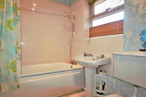 2 Lime Tree Avenue, Malton, YO17 7BZ