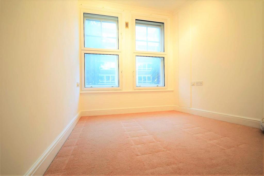 Bedroom 2.jpg