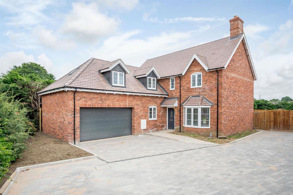 Thurlaston, Rugby, Warwickshire, CV23 9JR 4 bed detached house £630,000