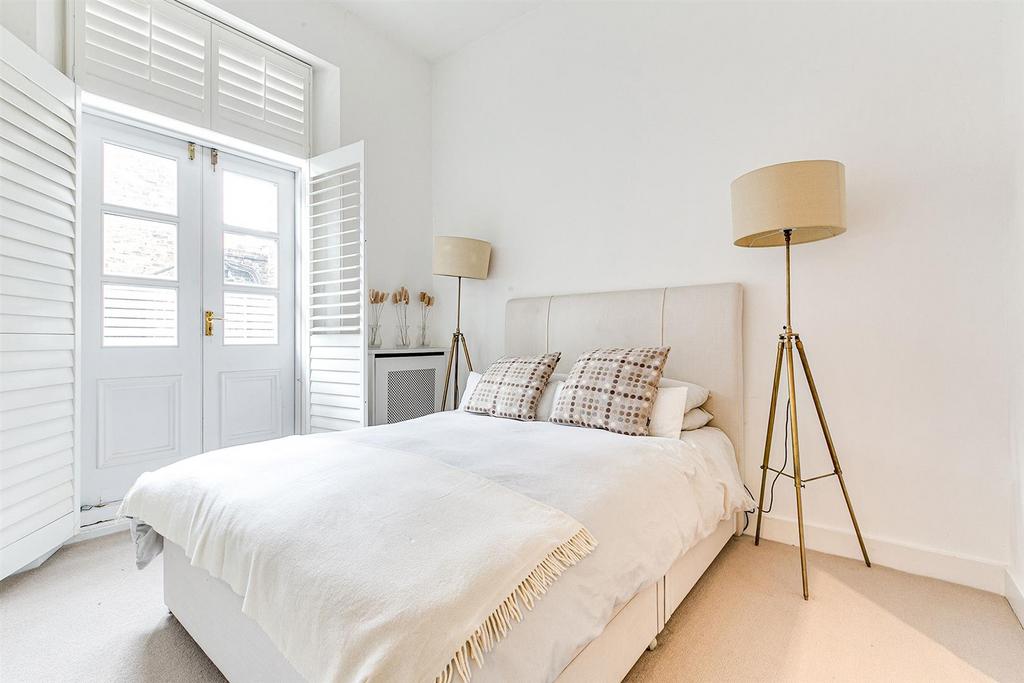 Apartment in London - More