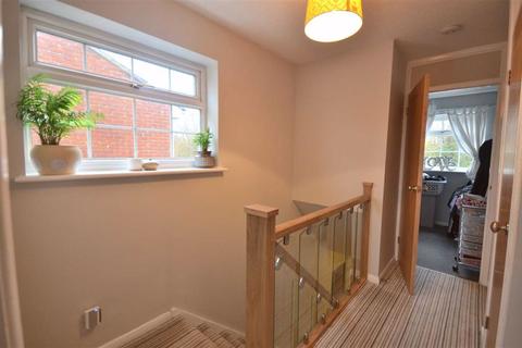 10 Bittern Avenue, Abbeydale, Gloucester, GL4 4WA