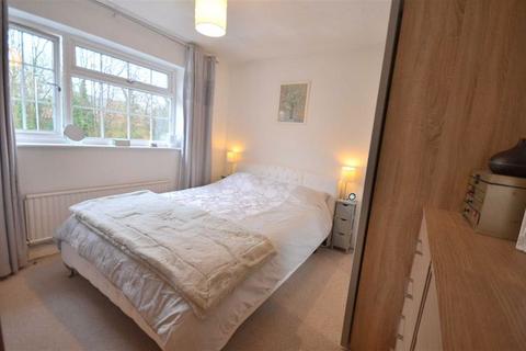 10 Bittern Avenue, Abbeydale, Gloucester, GL4 4WA