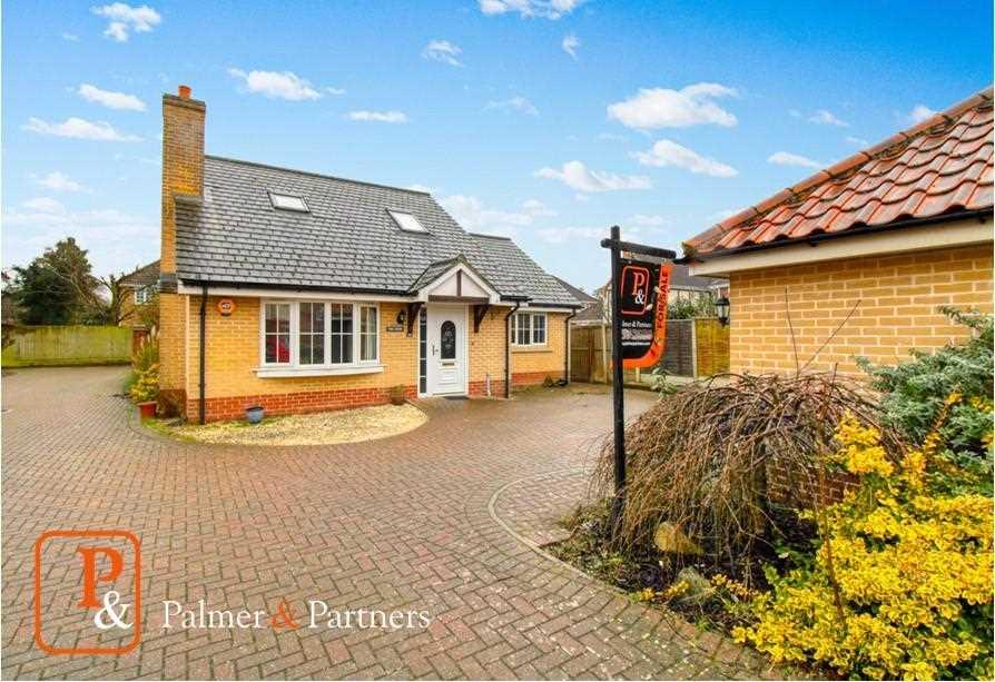 Jefferson Close, Lexden, Colchester, CO3 3 bed bungalow £375,000