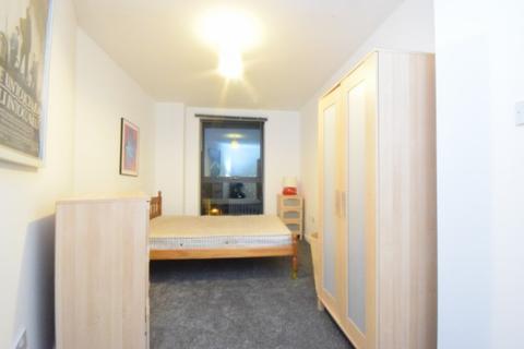 1 bedroom flat to rent, City Point 2, Chapel Street, M3 6EU