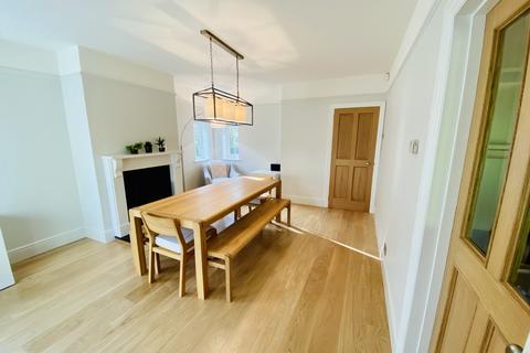 107 Beehive Lane, Chelmsford, CM2 9RP