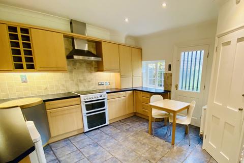 107 Beehive Lane, Chelmsford, CM2 9RP