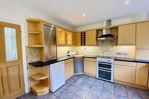 107 Beehive Lane, Chelmsford, CM2 9RP