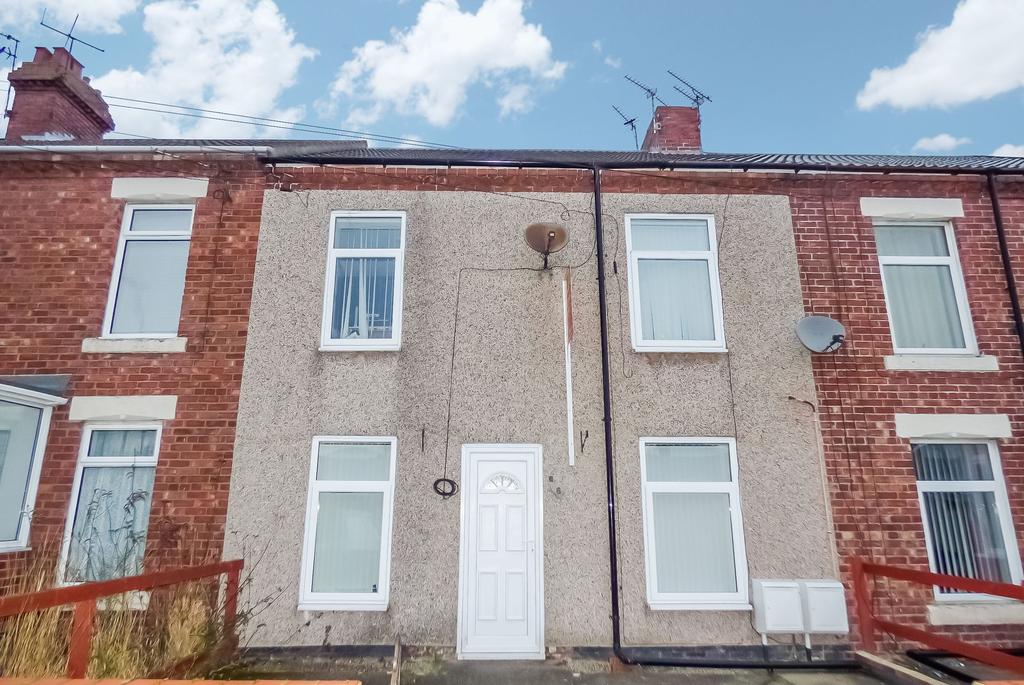 Rothesay Terrace, Bedlington, Northumberland, NE22 5PS 2 bed ground