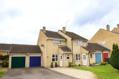 18 Eton Close, Witney, OX28 3GA