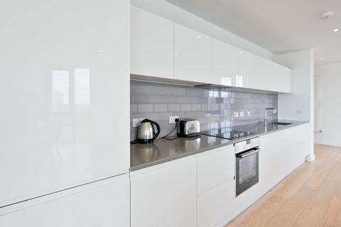 3 bedroom apartment for sale, Summerston House, Royal Wharf, London, E16