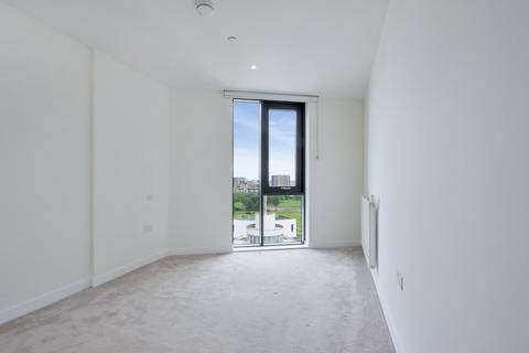 3 bedroom apartment for sale, Summerston House, Royal Wharf, London, E16