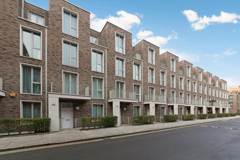 3 bedroom townhouse for sale, Starboard Way, Royal Wharf, London, E16