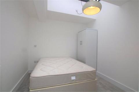 undefined, Queens Road, Reading, Berkshire, RG1