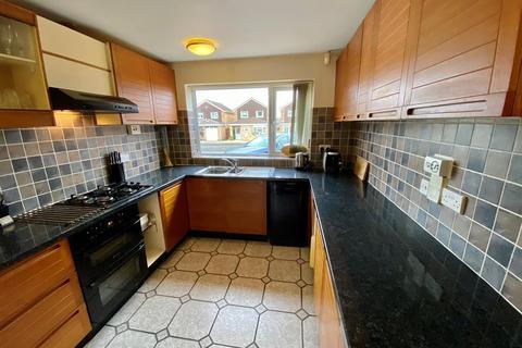 7 Broadmere Close, Dursley, GL11 6PU