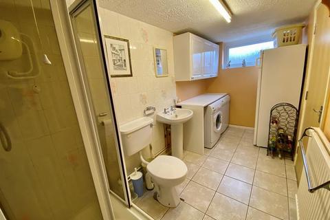7 Broadmere Close, Dursley, GL11 6PU